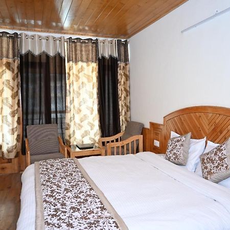 Hotel Nirmal Chhaya Manāli Екстериор снимка