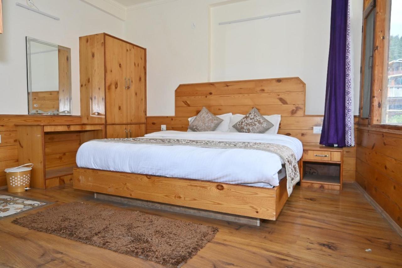 Hotel Nirmal Chhaya Manāli Екстериор снимка