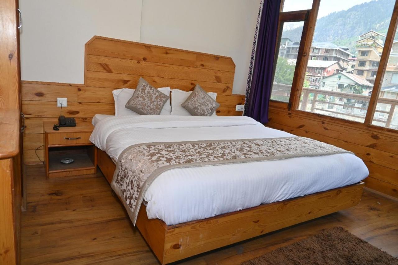 Hotel Nirmal Chhaya Manāli Екстериор снимка