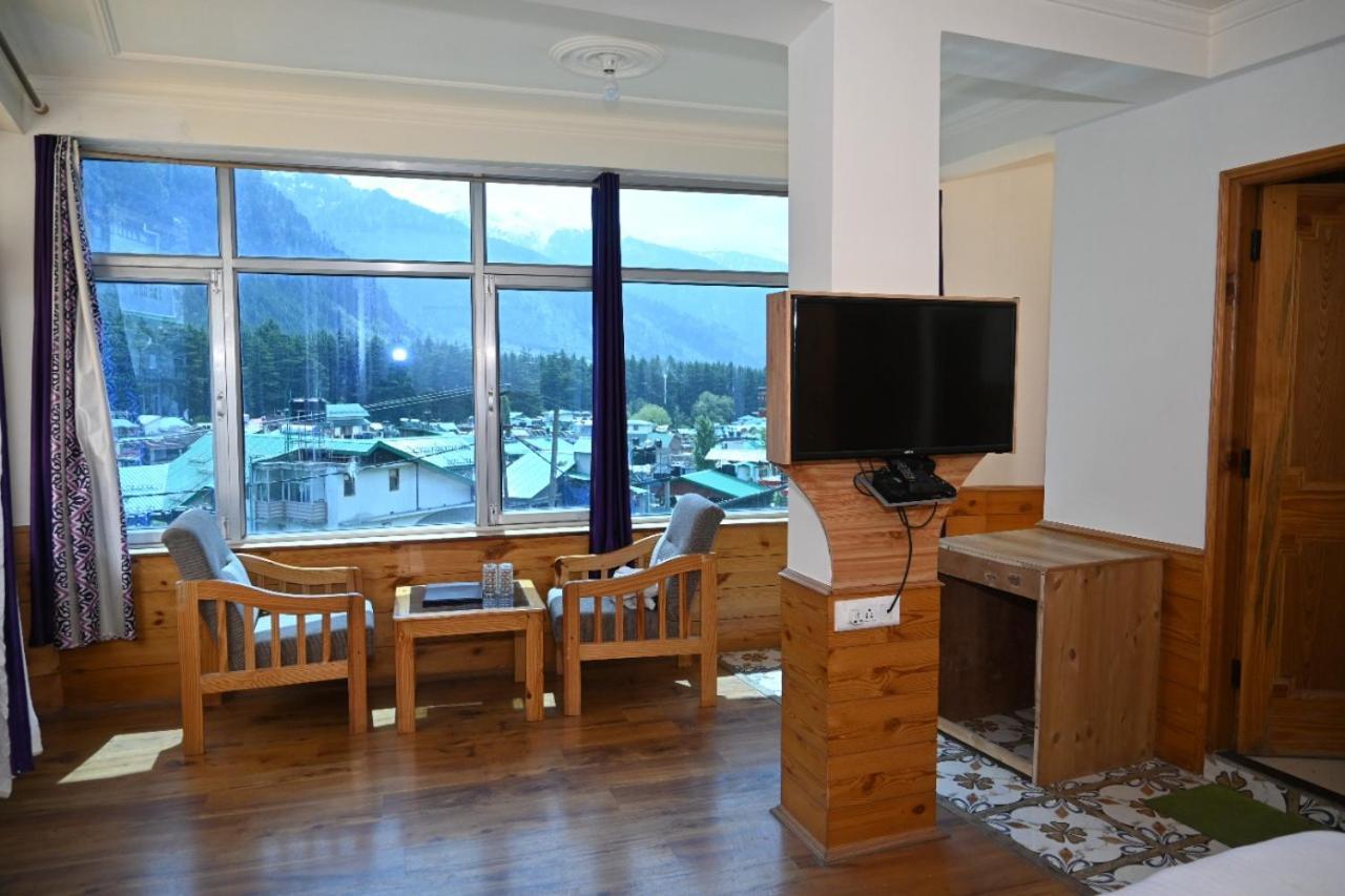 Hotel Nirmal Chhaya Manāli Екстериор снимка