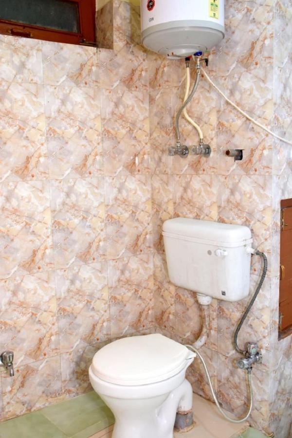 Hotel Nirmal Chhaya Manāli Екстериор снимка